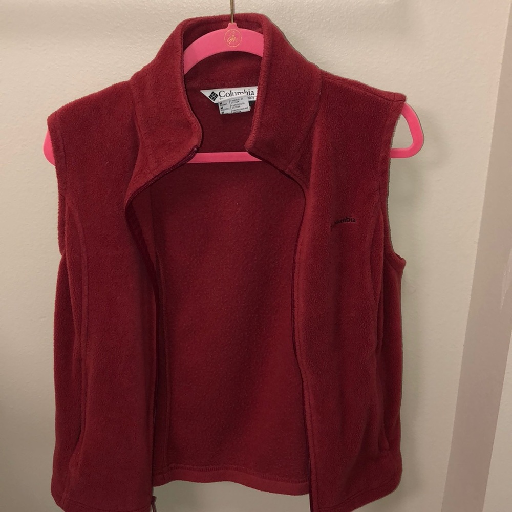 Columbia vest